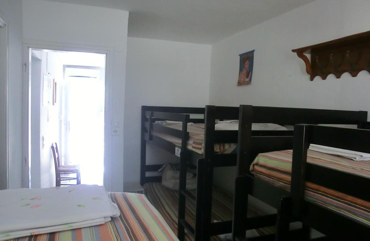 Santorini Camping & Hostel Fira  Eksteriør bilde