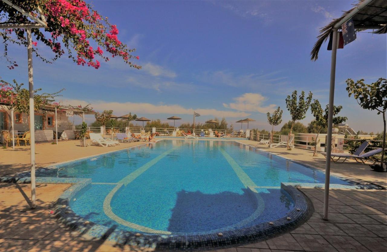 Santorini Camping & Hostel Fira  Eksteriør bilde