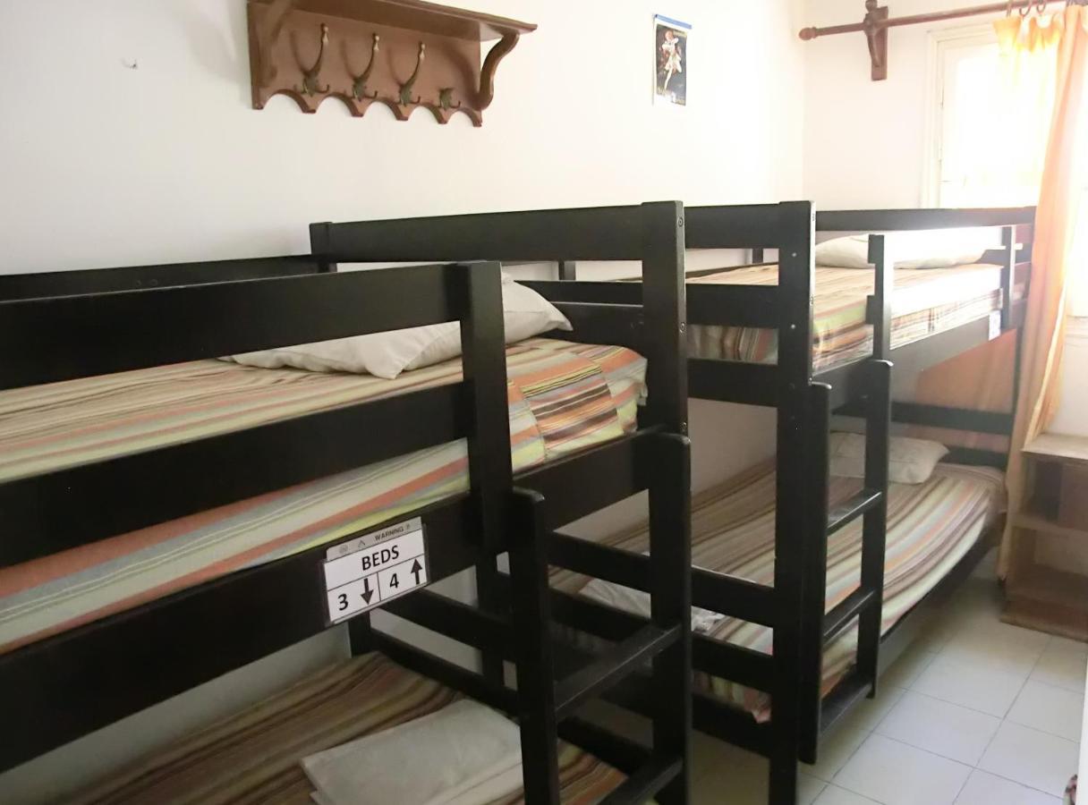 Santorini Camping & Hostel Fira  Eksteriør bilde