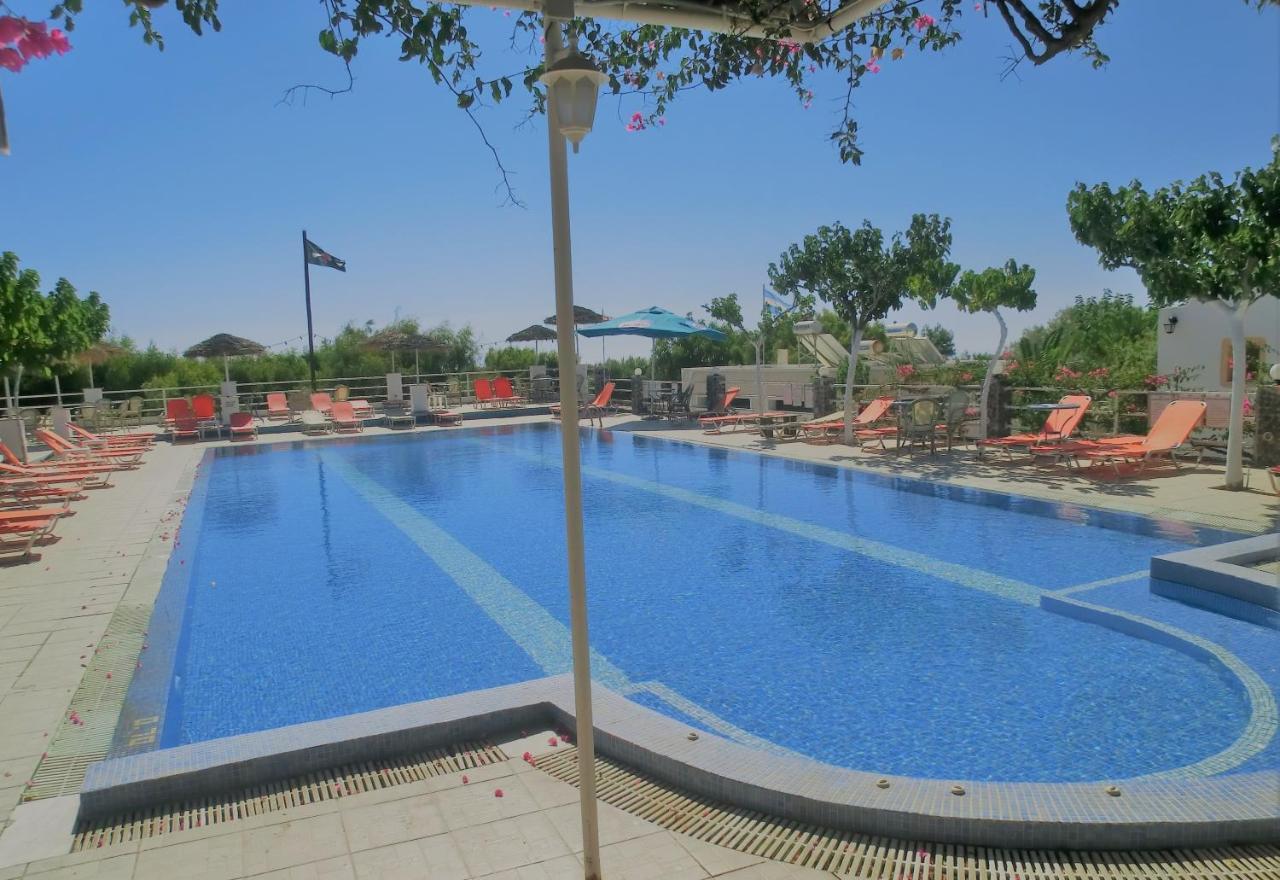 Santorini Camping & Hostel Fira  Eksteriør bilde