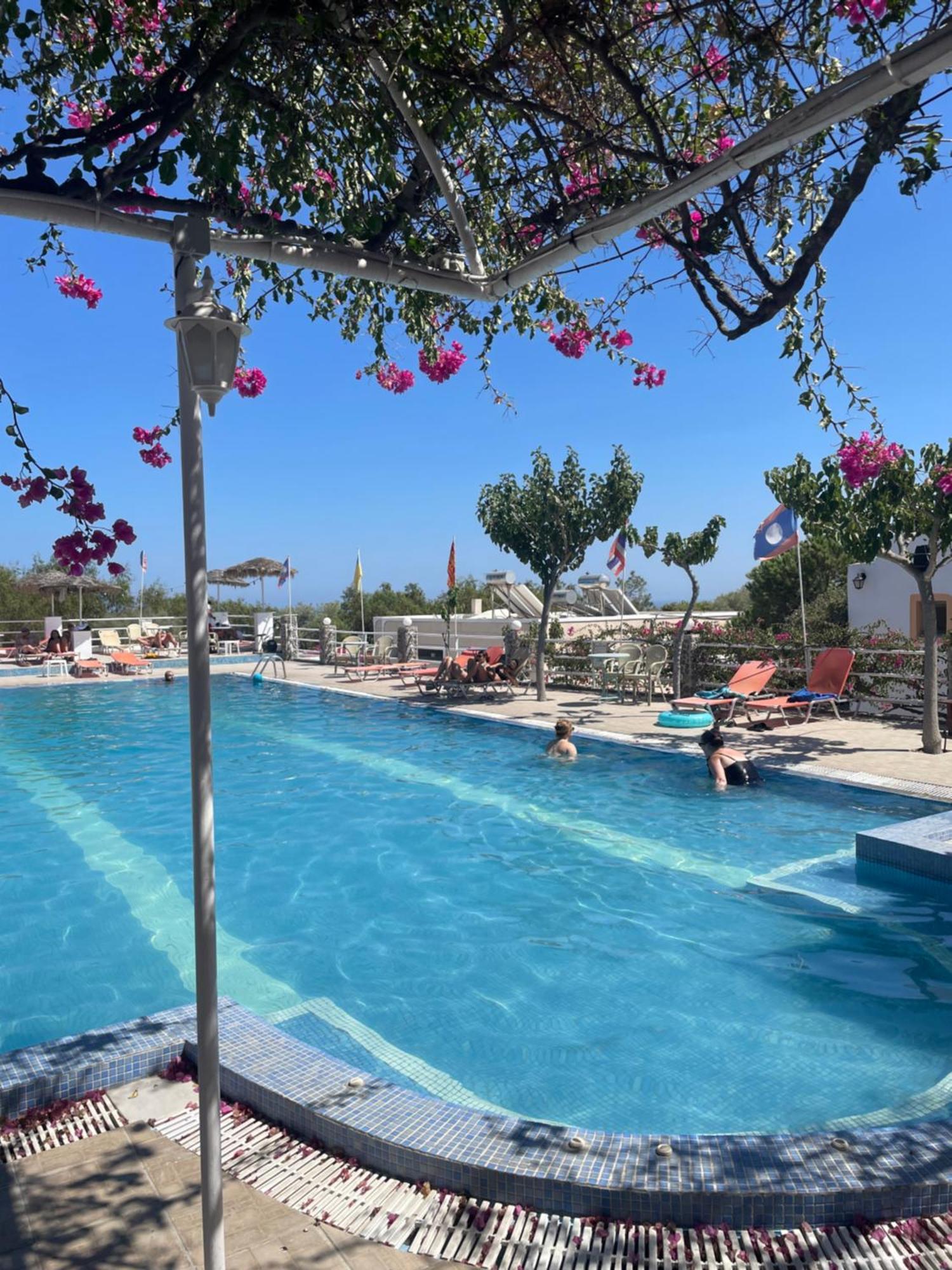 Santorini Camping & Hostel Fira  Eksteriør bilde