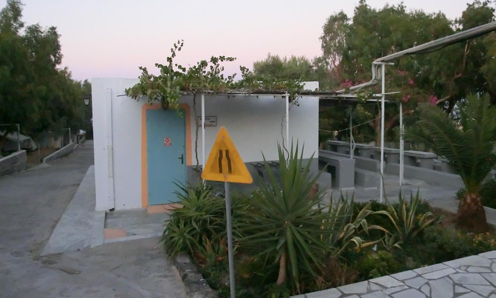 Santorini Camping & Hostel Fira  Eksteriør bilde
